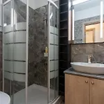 1br Near In Neapolis