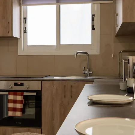 1br Near In Neapolis * Limassol